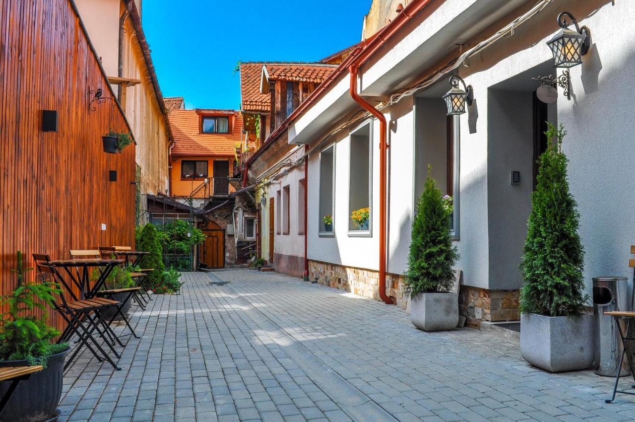 Dallure House Boutique Braşov Exteriör bild