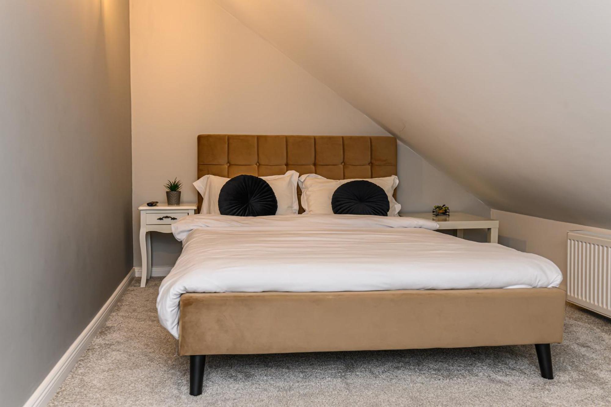Dallure House Boutique Braşov Exteriör bild