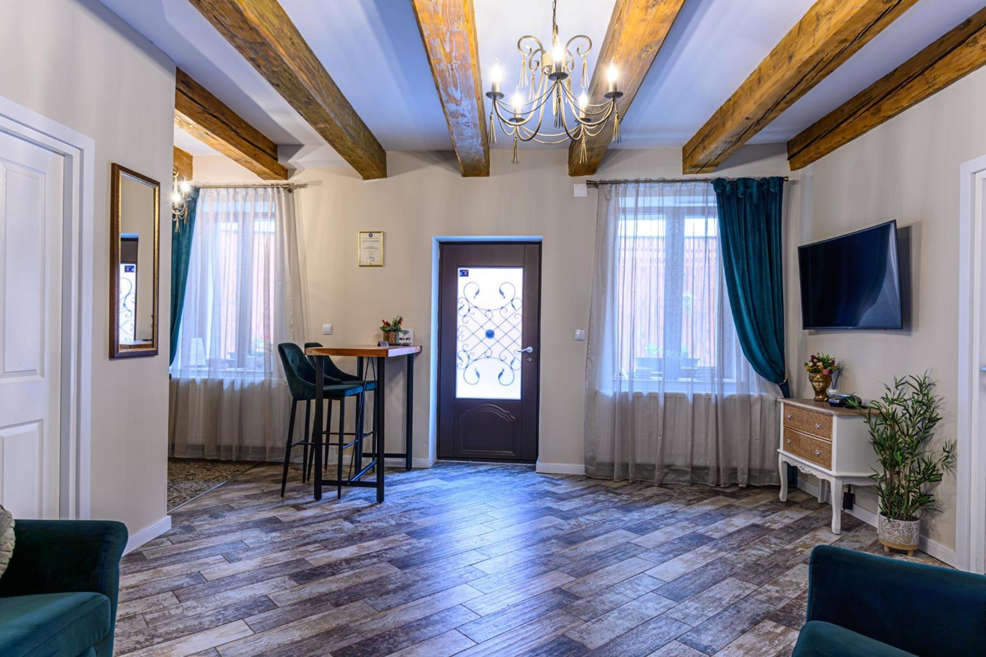 Dallure House Boutique Braşov Exteriör bild